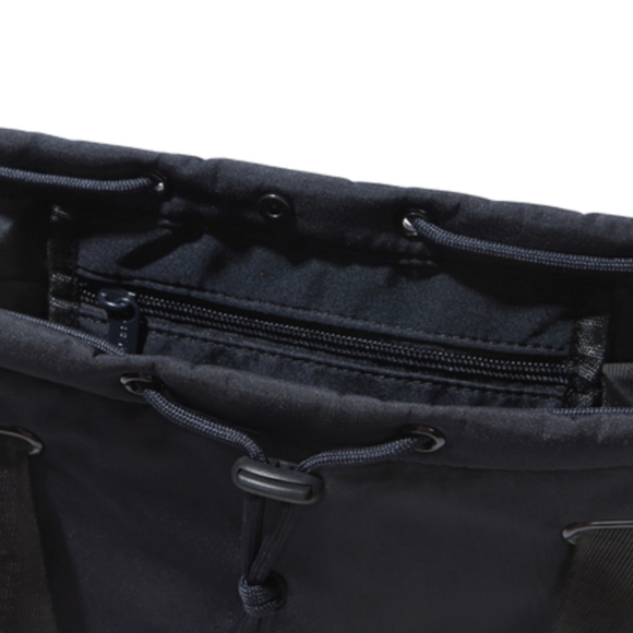 💖HP💖 NWT Beyond Yoga Convertible Gym Bag - Picture 6 of 7